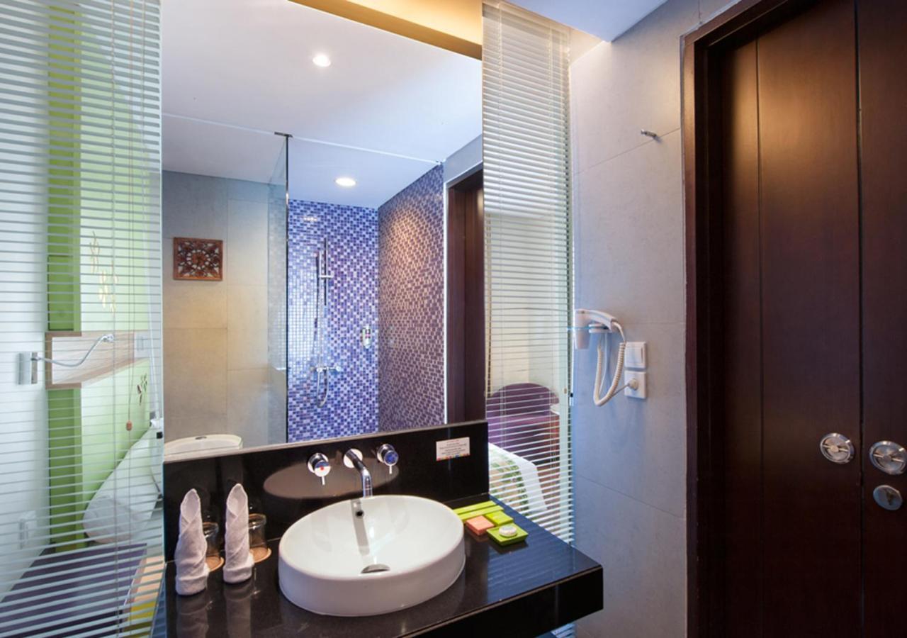Ibis Styles Bali Denpasar Hotel Exterior photo